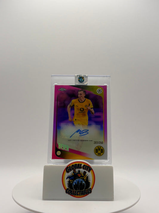 Topps Chrome UCC 2026 - Borussia Dortmund - Maximilian Beier Autograph - 207/250